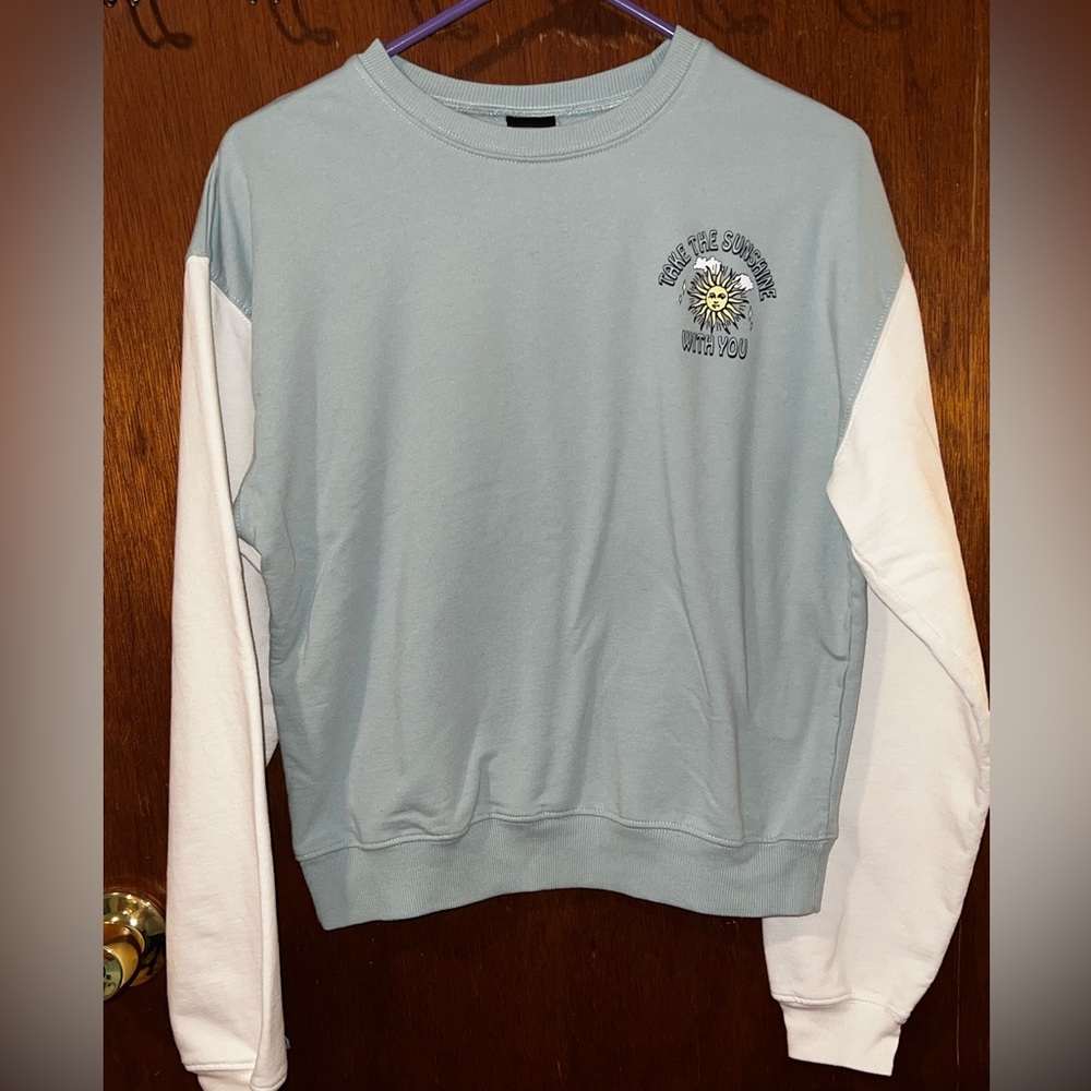 Woman’s Long Sleeve Size XS Modern Lux Sweater